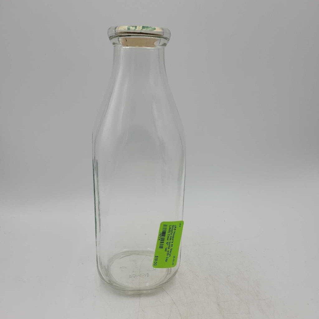 Hooper's St. Marys Ontario milk bottle with Cap (JAS)