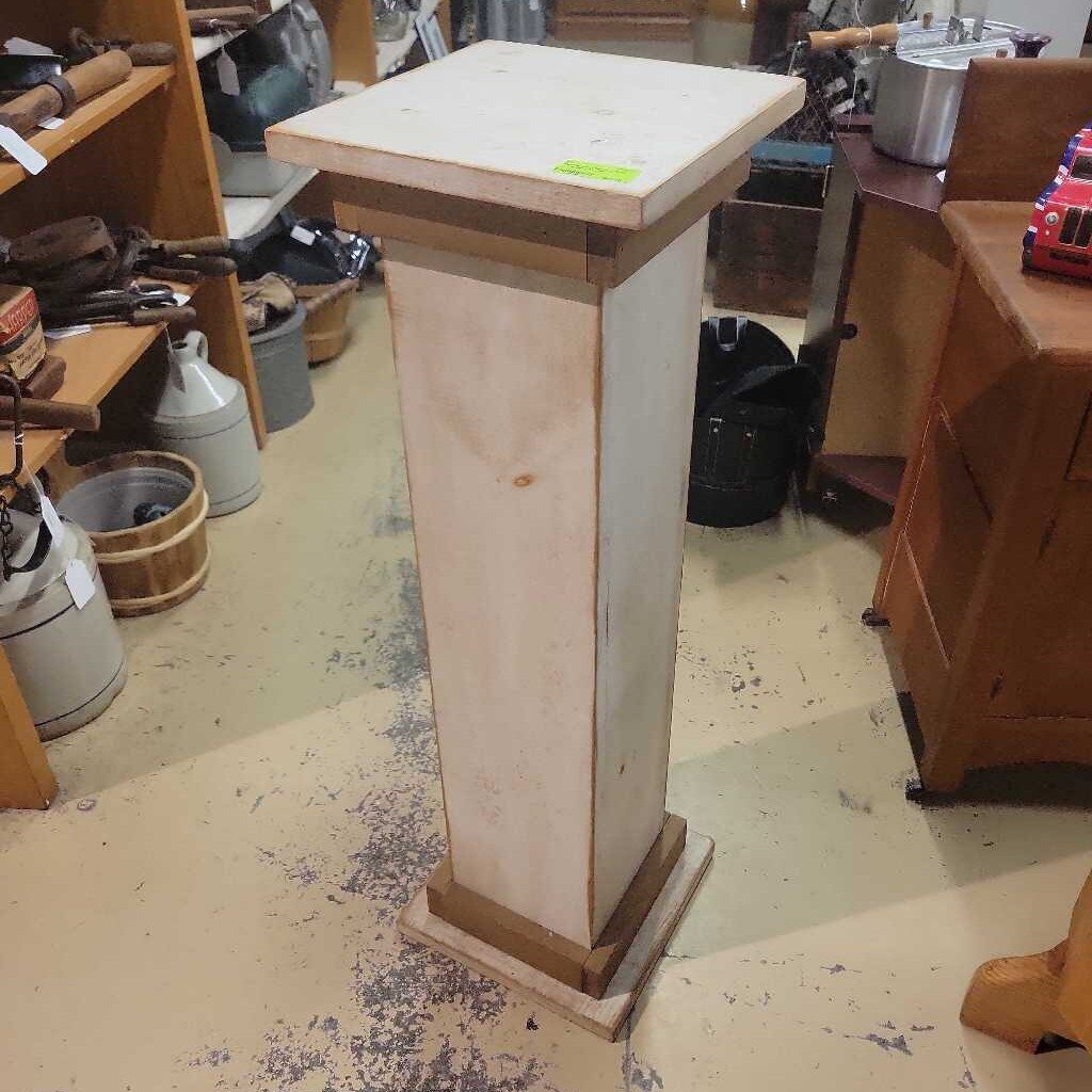 Wooden Pedestal (GEC)
