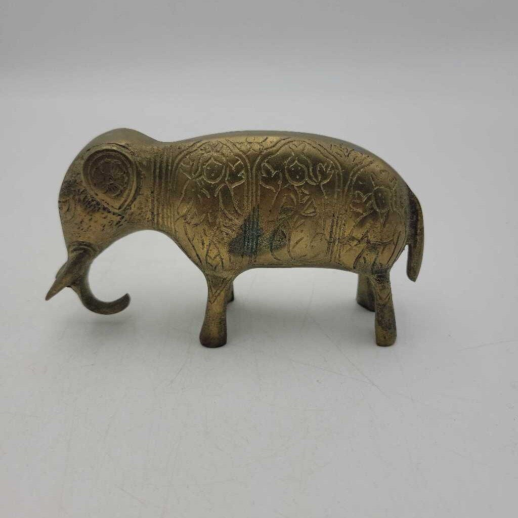 Vintage Etched Brass Elephant (0992)