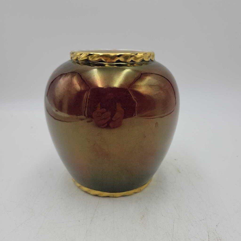 Carlton ware Rouge Royale Vase (DMG) 9300