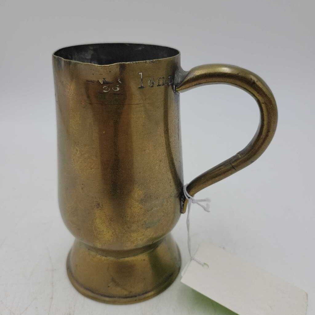 Antique Brass 1 Gill Measure (JL)