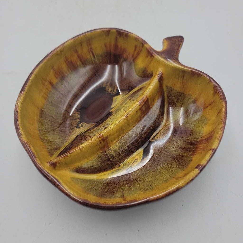 Blue Mountain Pottery Apple dish gold glaze (BG)
