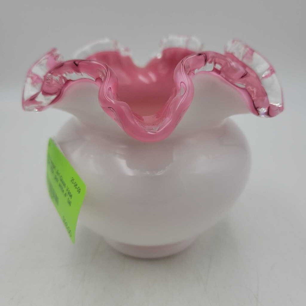 Fenton Art Glass Vase (DS) 3334