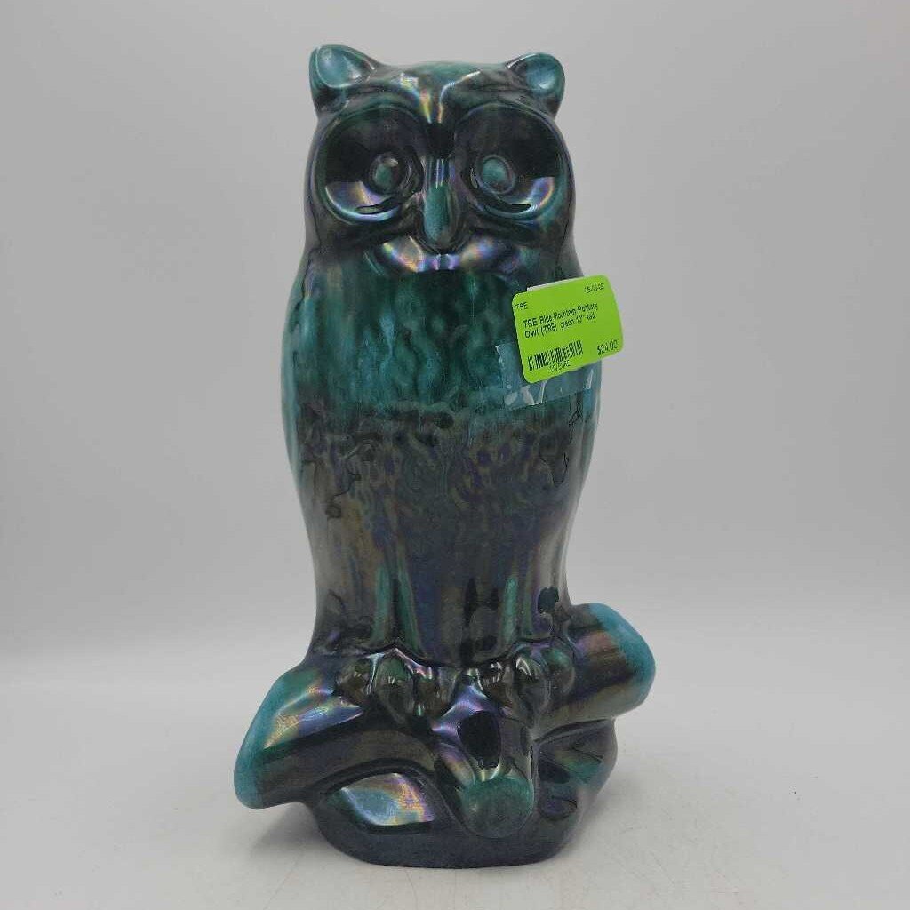 Blue Mountain Pottery Owl (TRE)