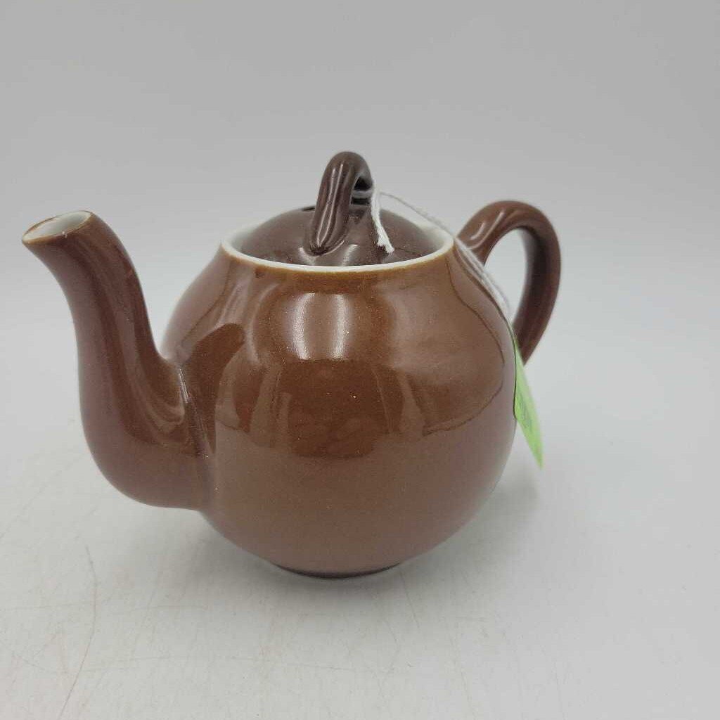 One Cup Tea Pot USA Made (RHA)