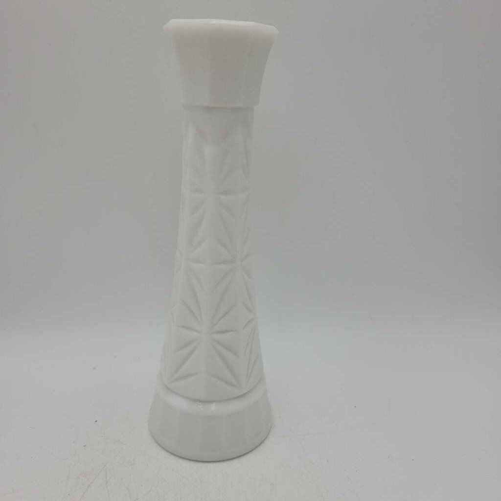 White milk glass vase (RHA)
