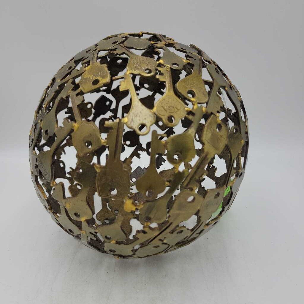 Key Ball Sculpture (US2)