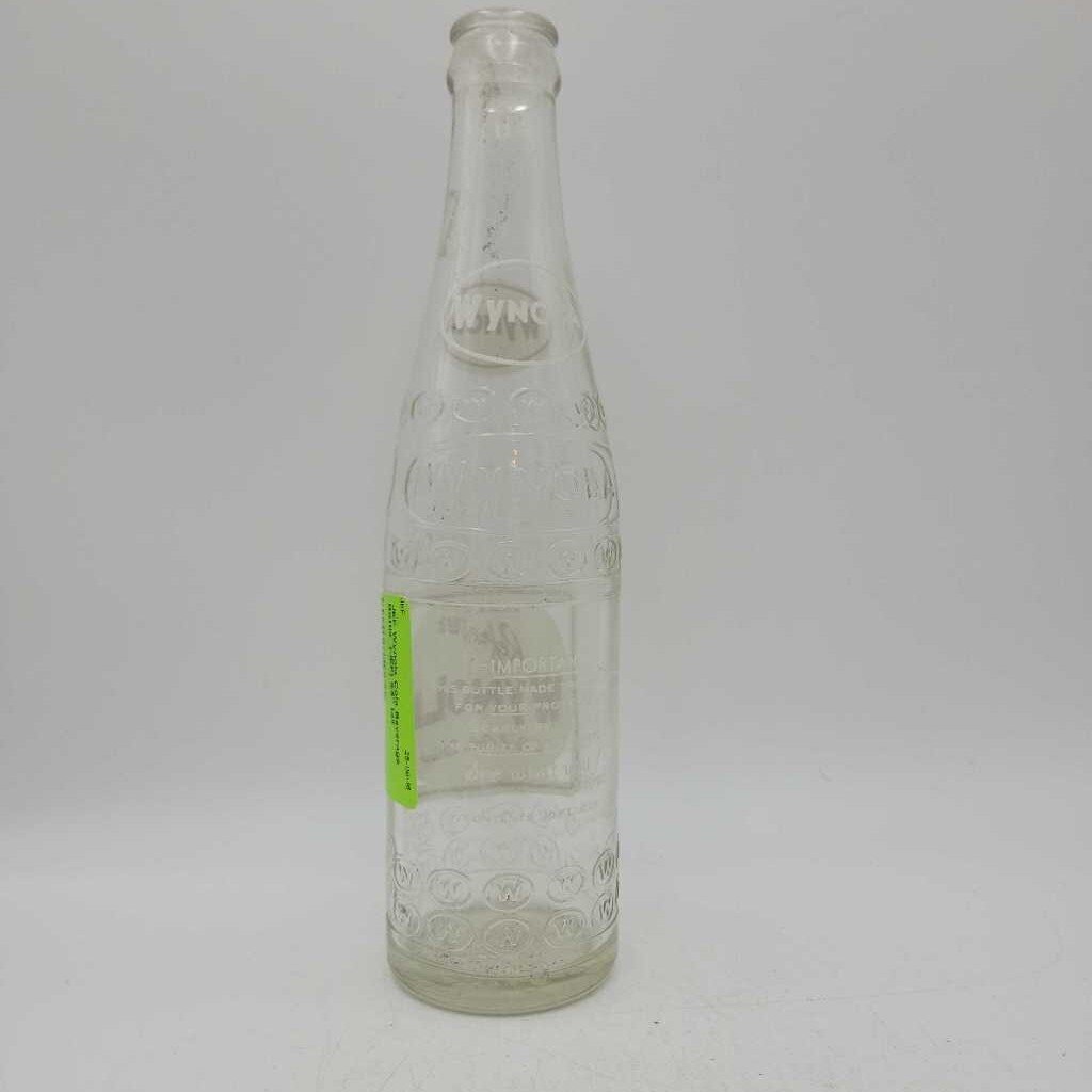 Wynola Cola Beverage Bottle (JEF)