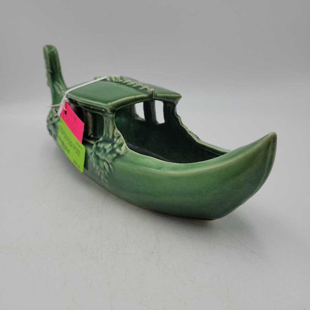 McCoy Pottery Gondola Planter (KAR)