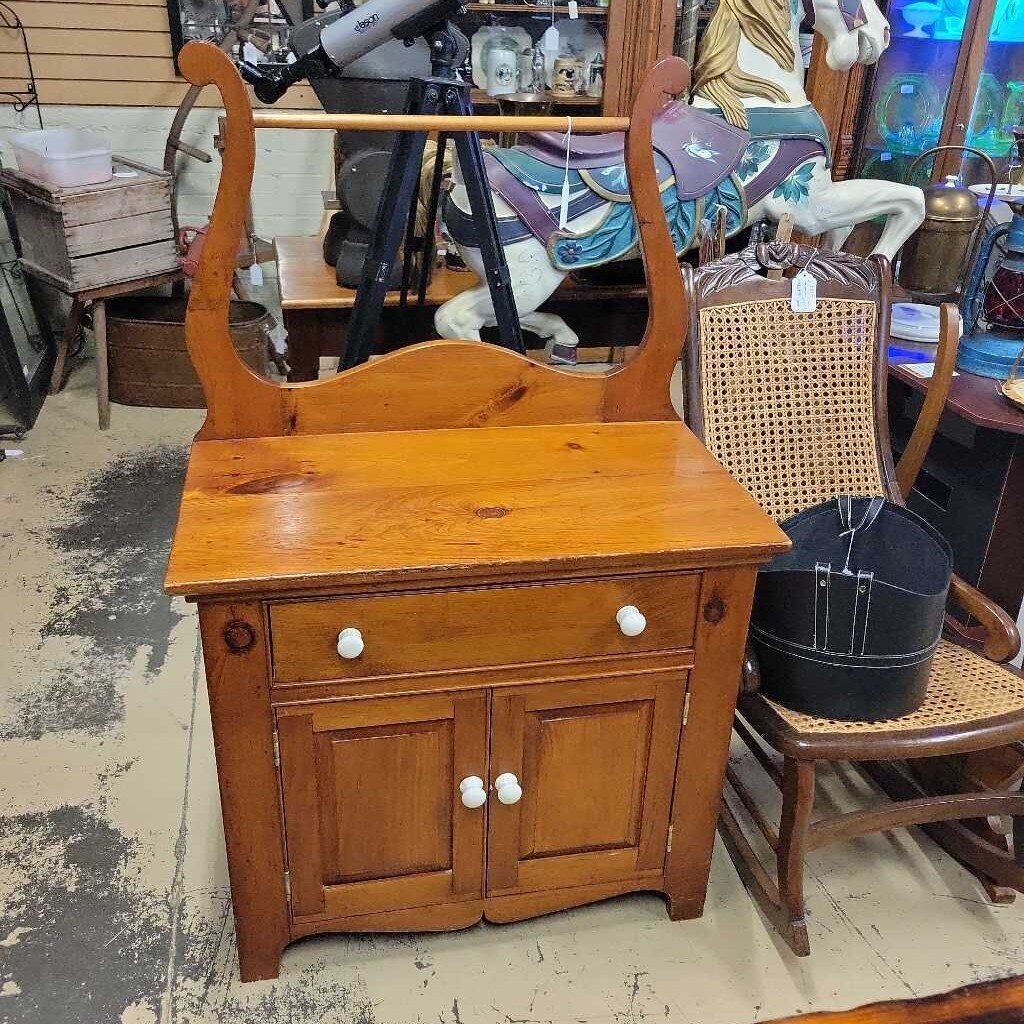 Antique Wash Stand (GEC)
