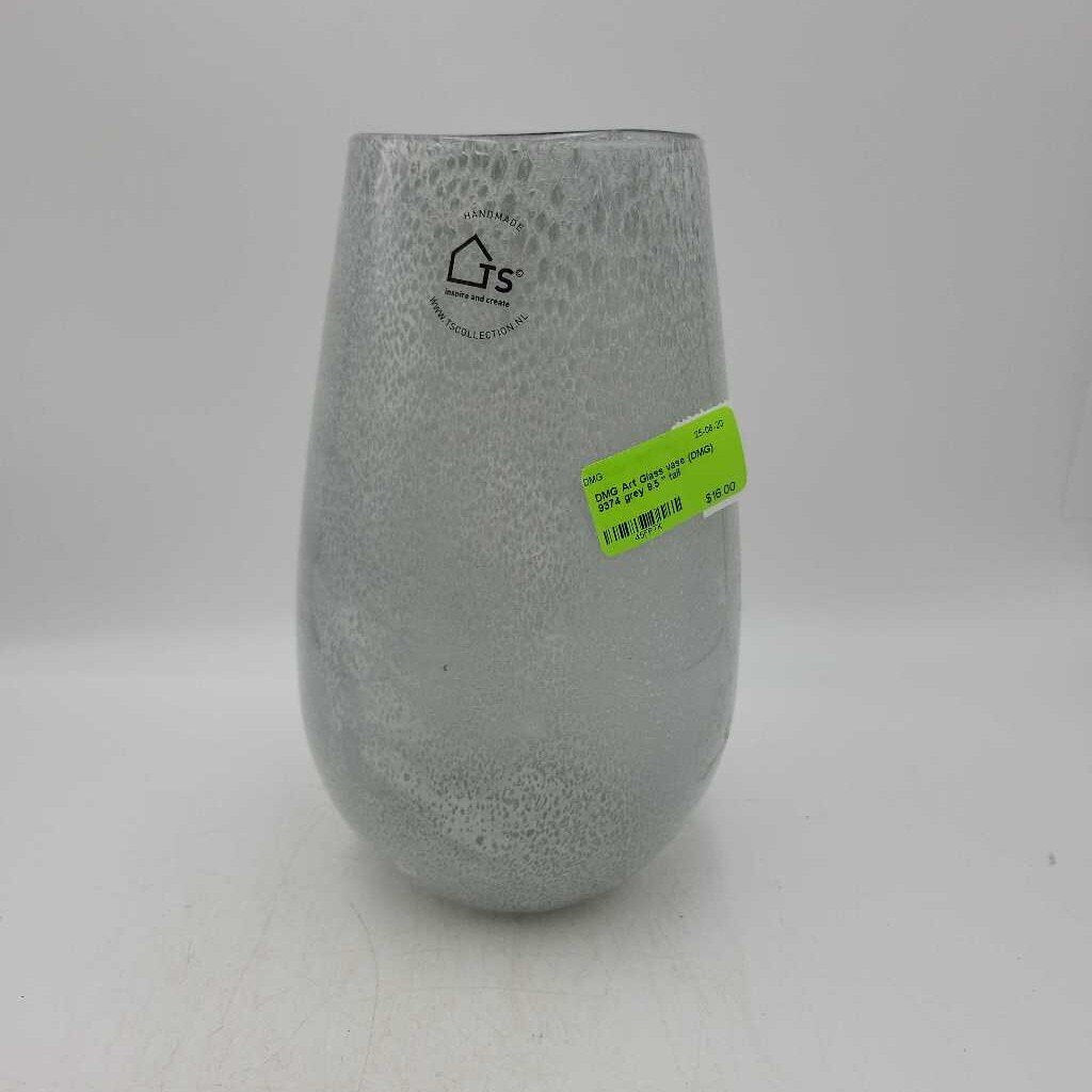 Art Glass vase (DMG) 9374