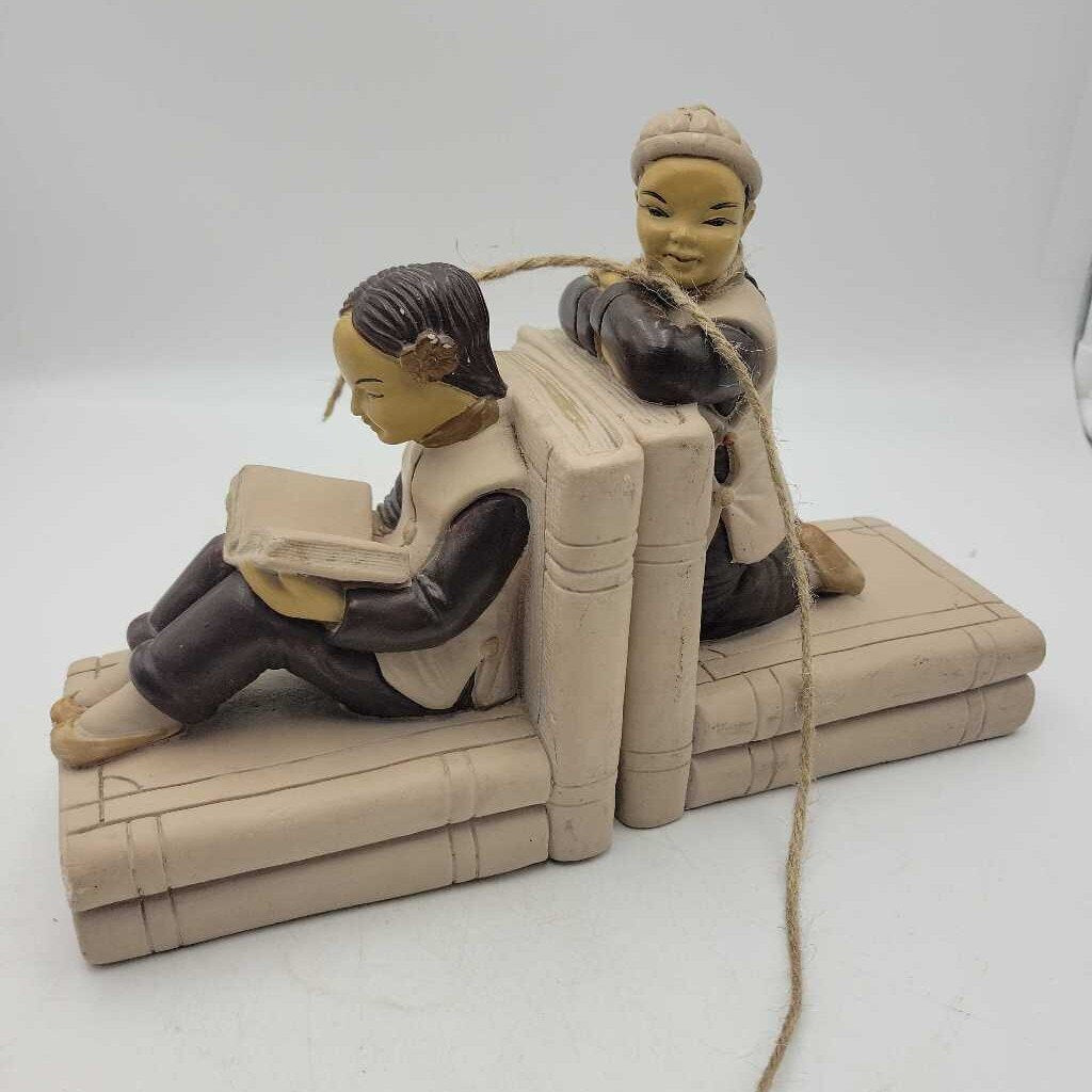 Oriental Themed Bookends (M2) 703