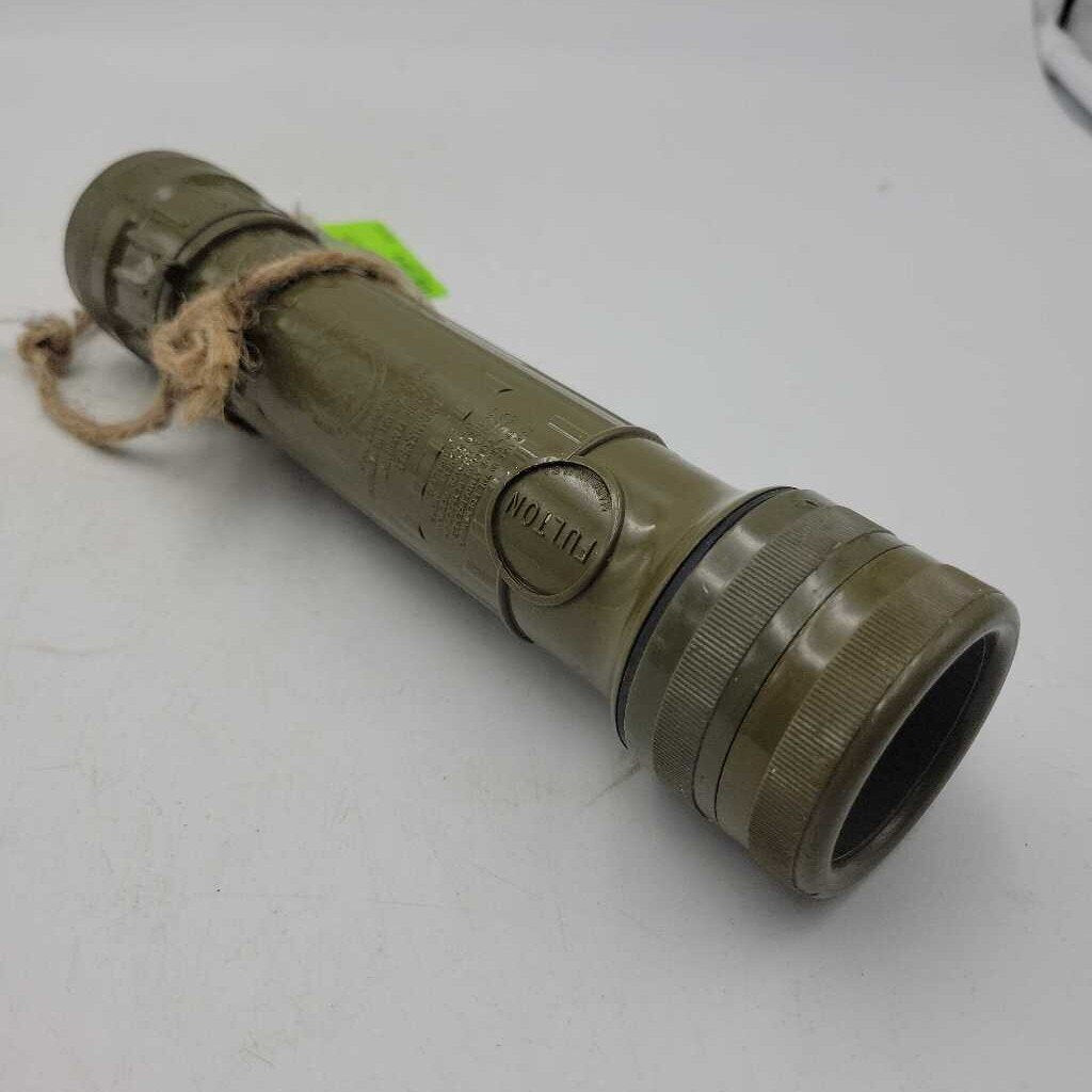 Vintage Bureau of Mines Flashlight (M2) 225