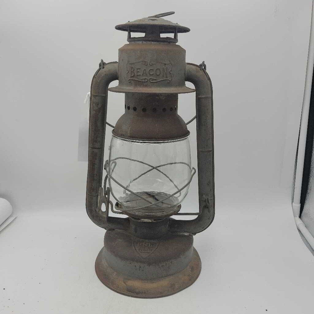 Beacon GSW oil lantern (LOR)