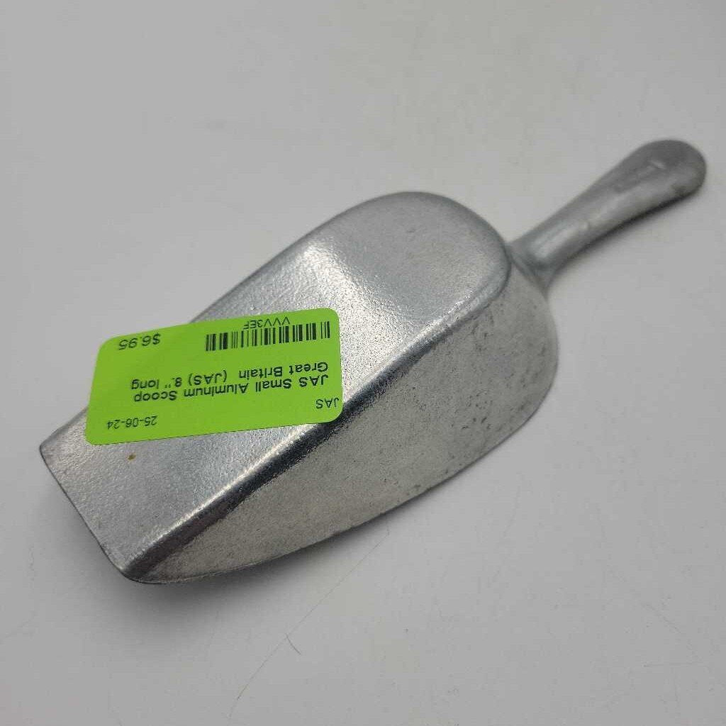 Small Aluminum Scoop Great Britain (JAS)