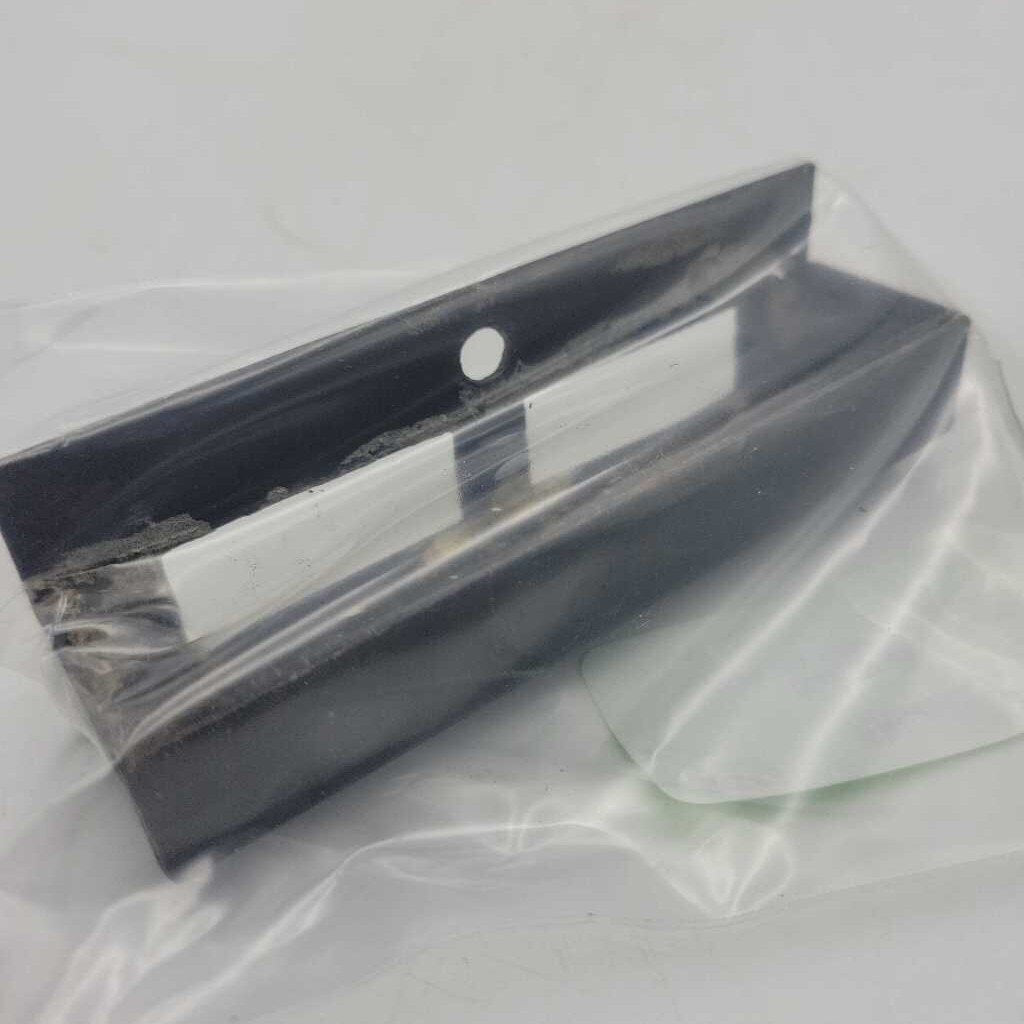 Door frame rim catch (JAS)