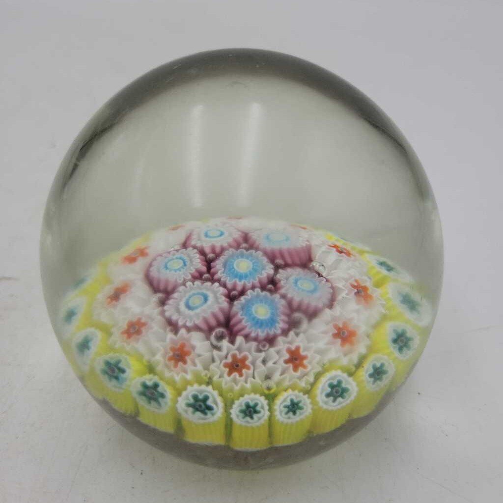 Millefiori paperweight (LIND)