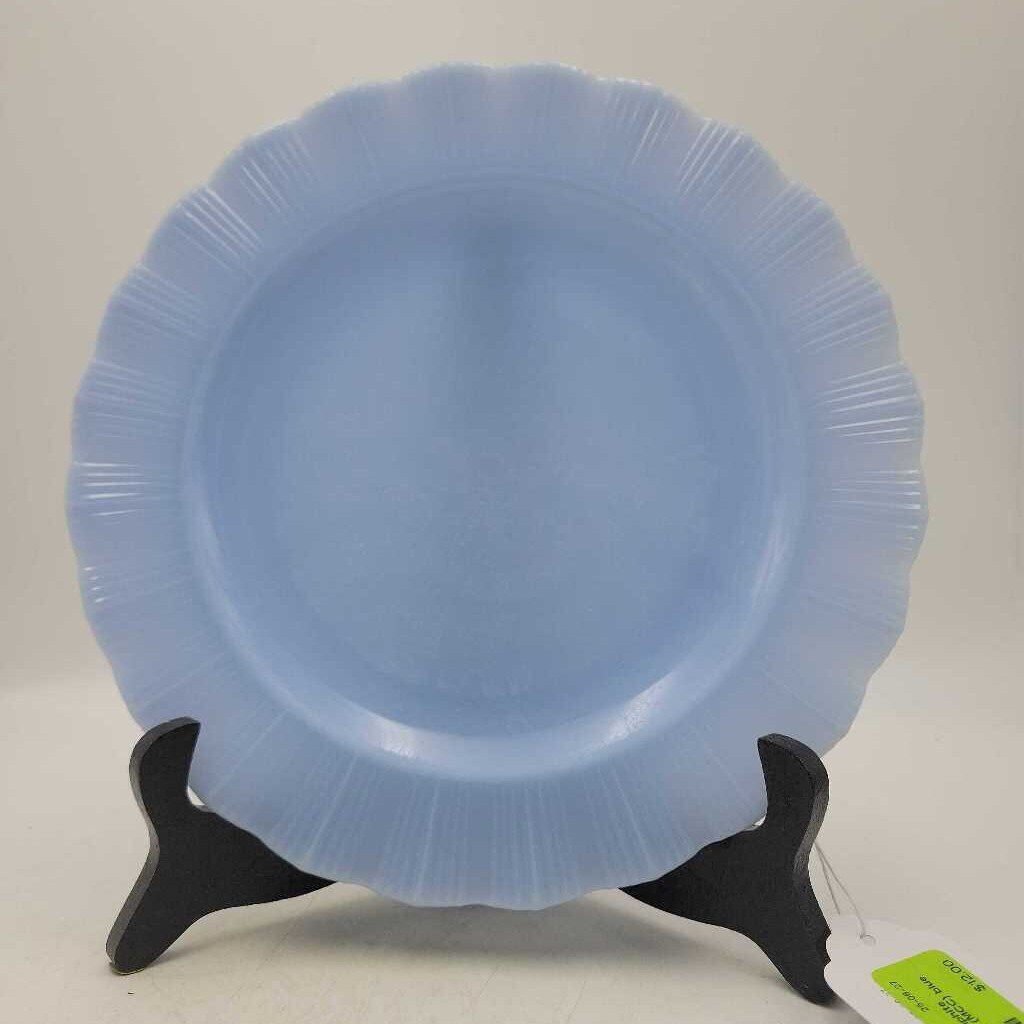 Pyrex Blue Delphite Lunch Plate #2303 (MCC)