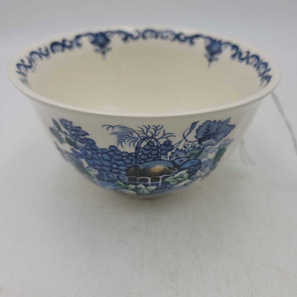 Mason's "Fruit Bowl" Ironstone #2346 (MCC)