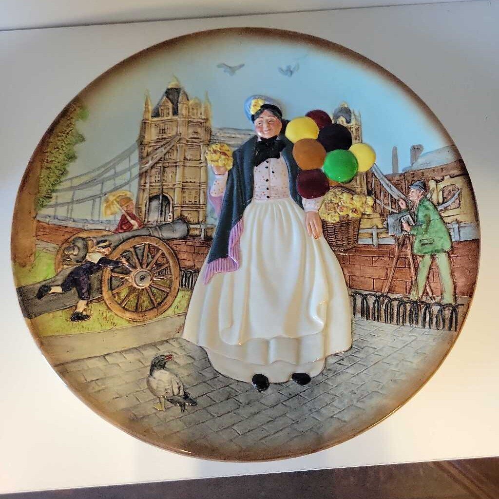 Royal Doulton Biddy Penny Farthing Plate HN(HAUS)