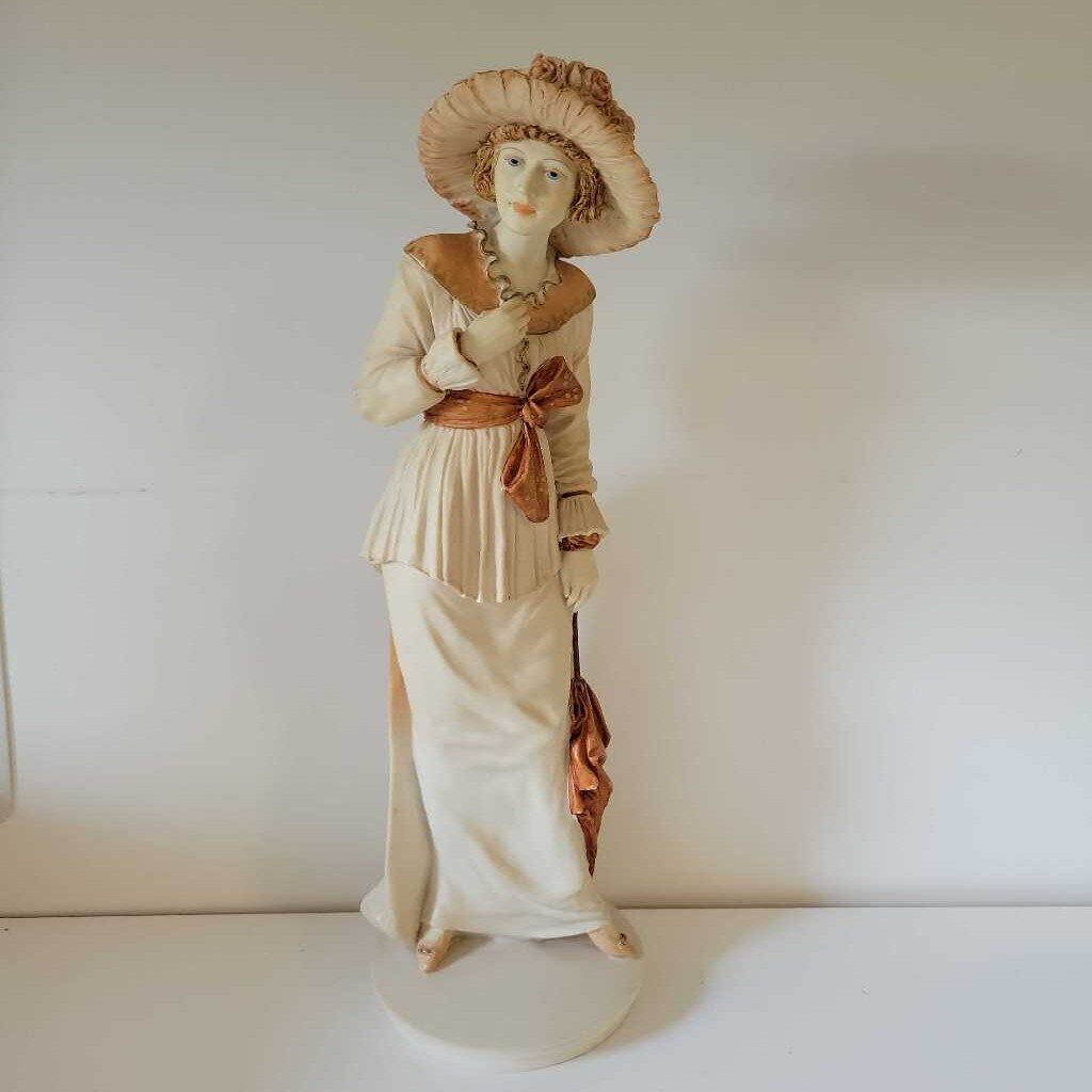 Royal Doulton Classique Vanessa Figurine CL 3989 (Haus)