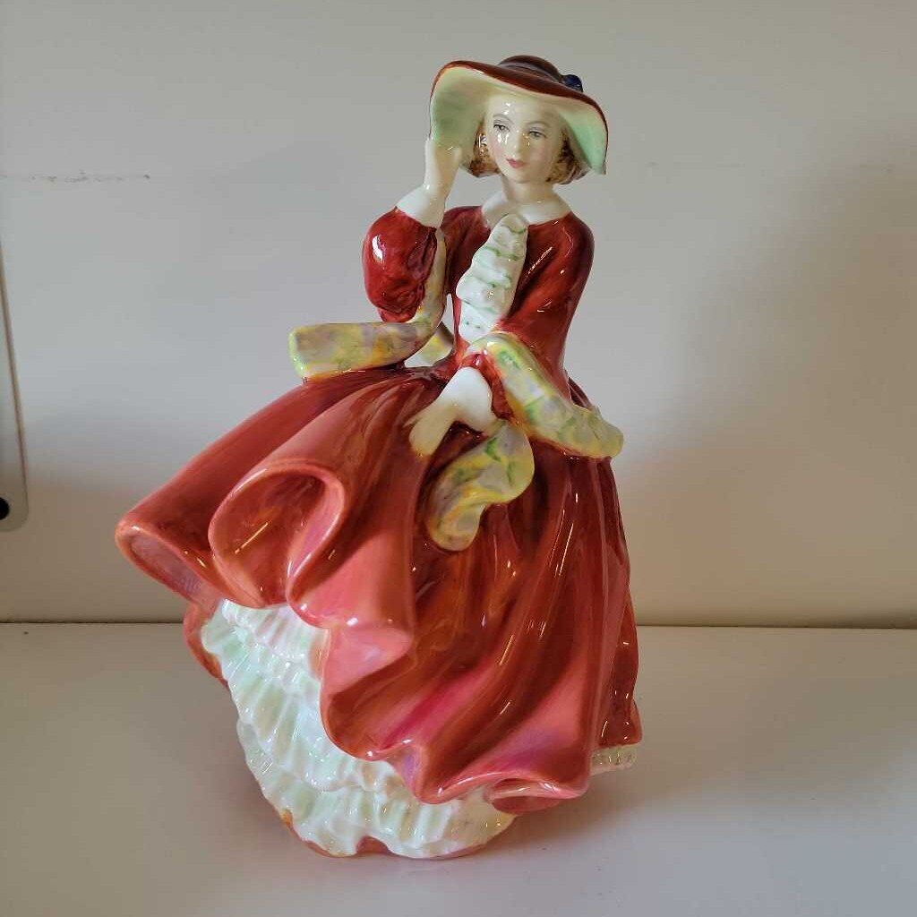 Royal Doulton Top O' The Hill HN 1834 (Haus)