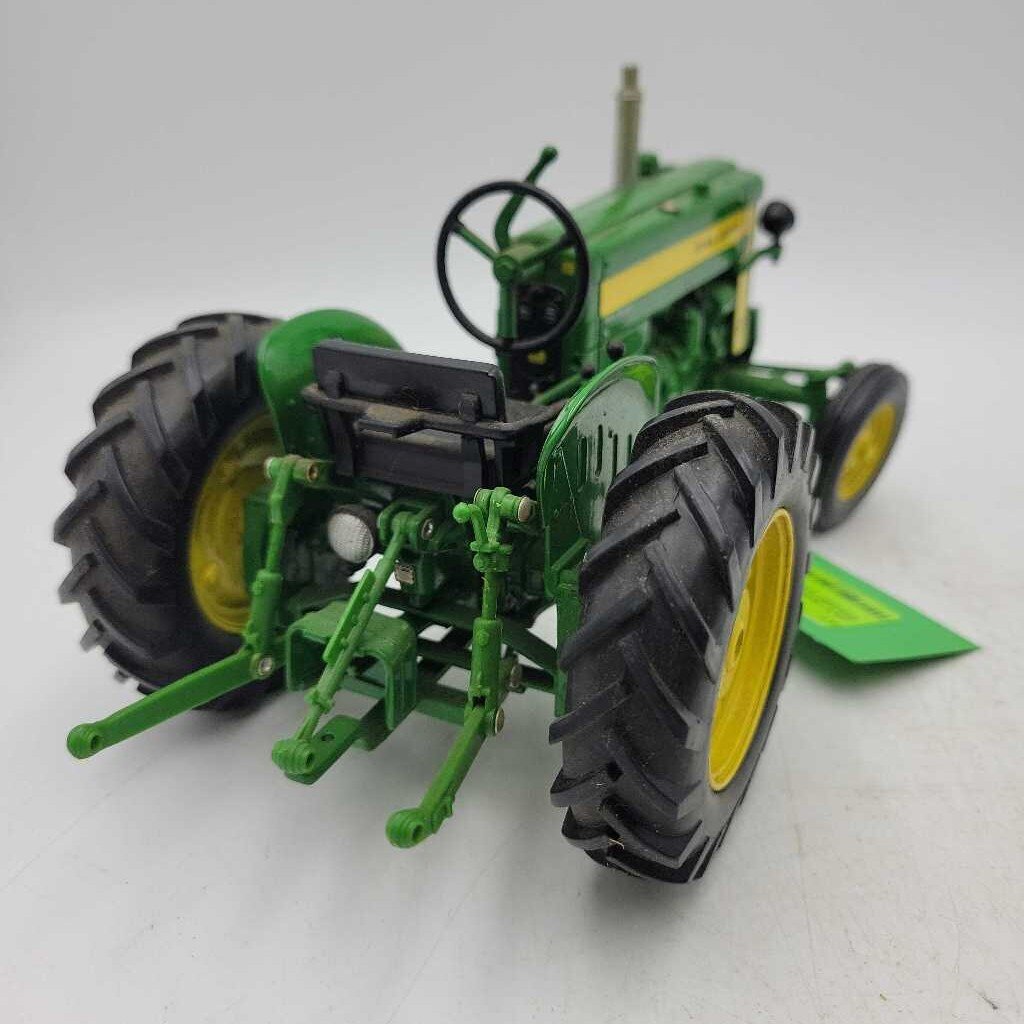 John Deere 420 Cast Tractor (JAT)