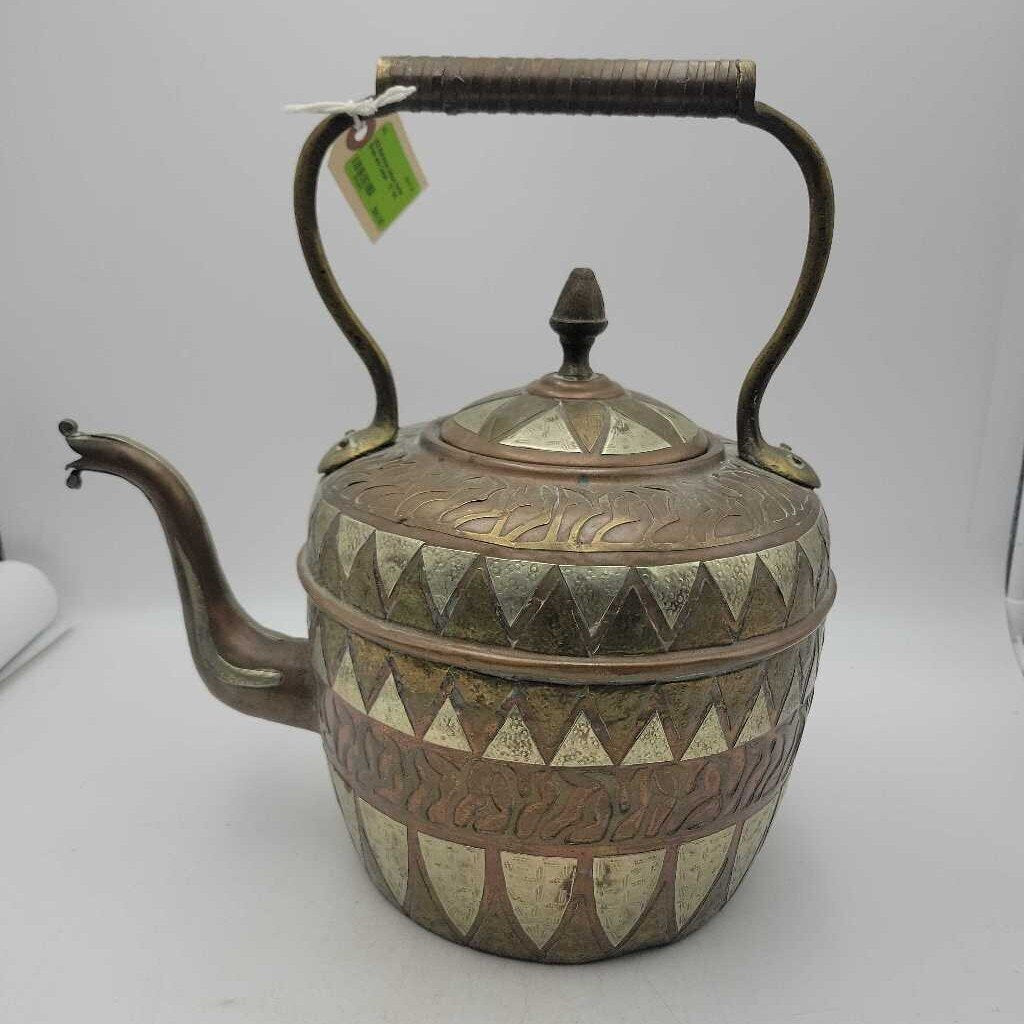 Moroccan Unique Kettle Brass and Copper