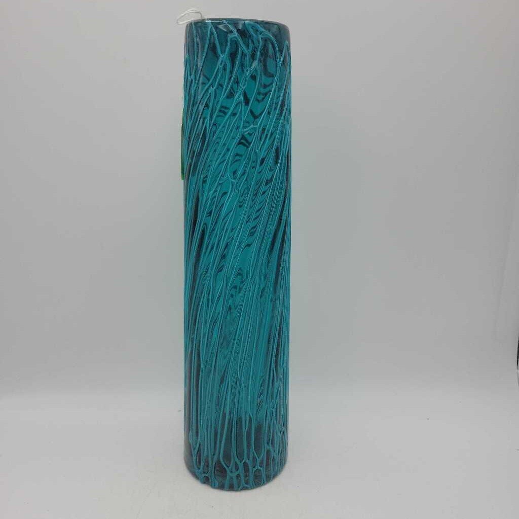 Beautiful Art Glass vase (DEB)