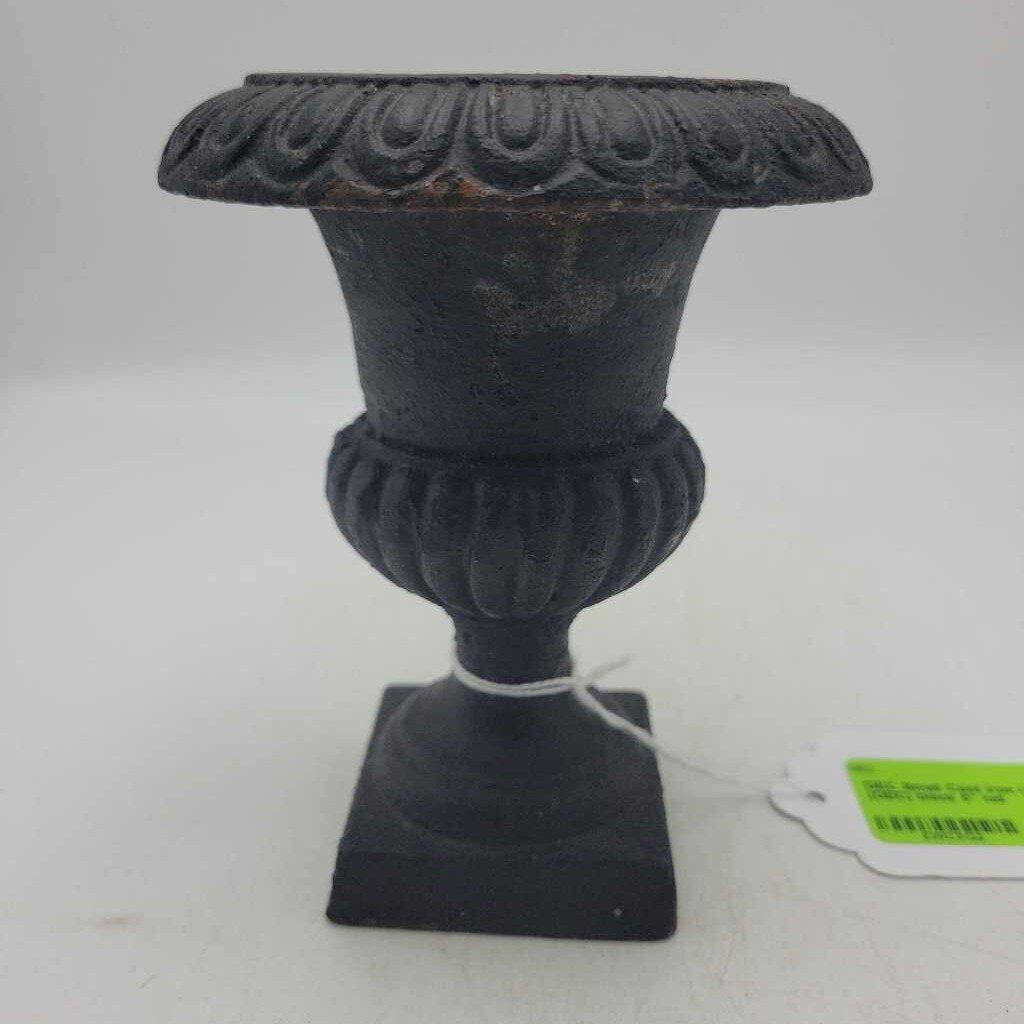 Small Cast Iron Urn (GEC)