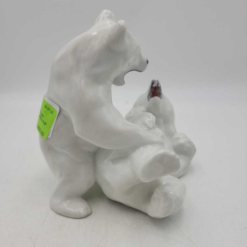 Vintage Royal Copenhagen Denmark 1107 Polar Bears Playing