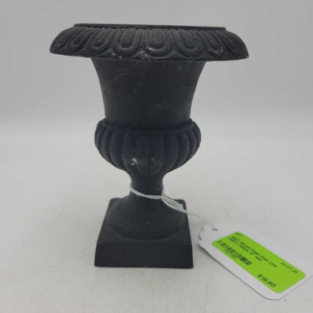 Small Cast Iron Urn (GEC)