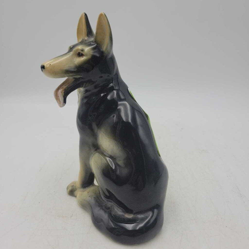 Japan made "German Sheppard" Dog (YVO) (507)