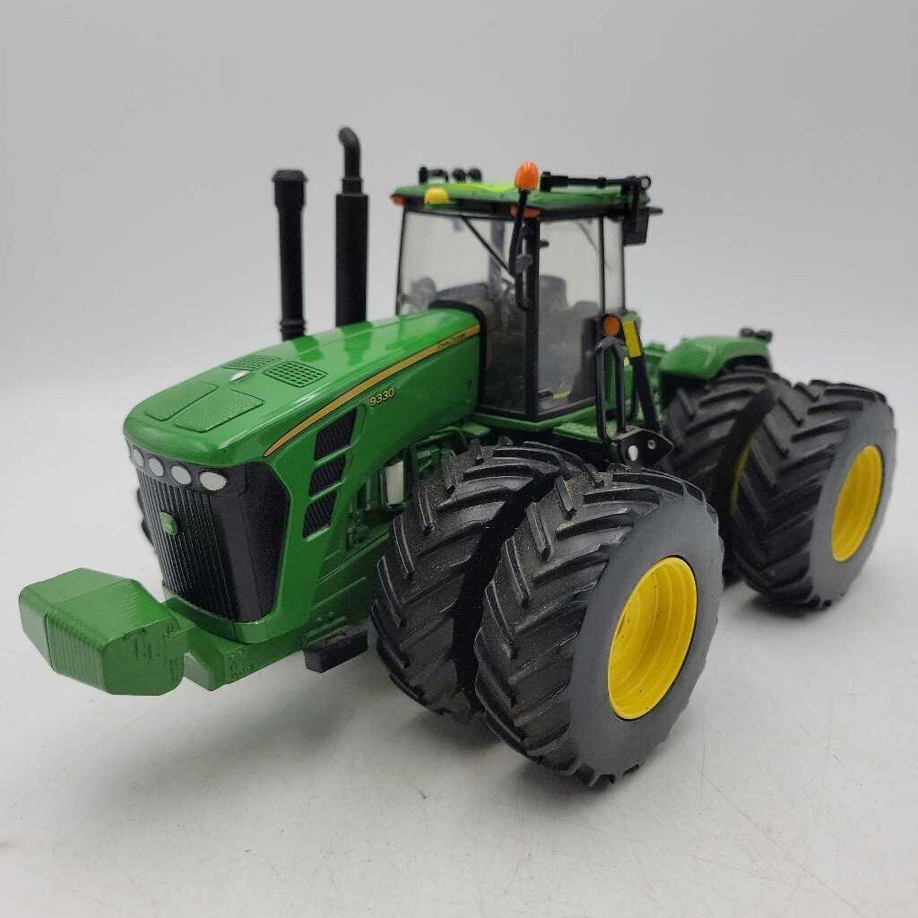 John Deere 9330 Dually Tractor (JAT)
