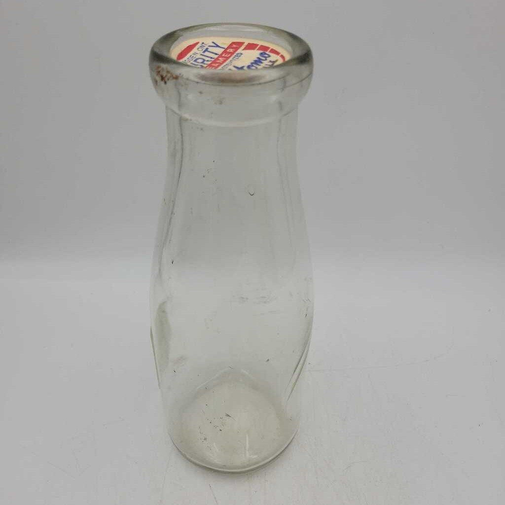 Dairy pint milk bottle (JAS)