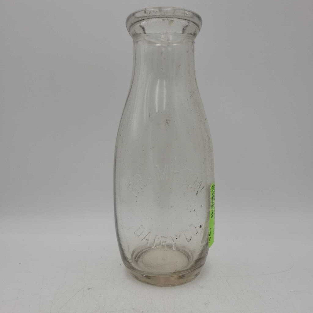 Brampton Dairy Co. pint Bowling pin milk bottle (Jef)