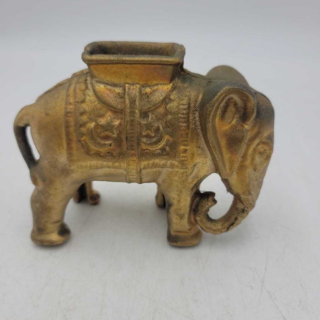 Cast Iron Elephant Bank(DR)