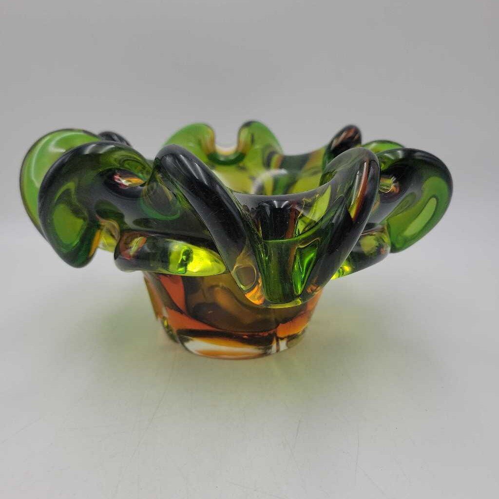 Beautiful art glass bowl vase (DMG) 0377