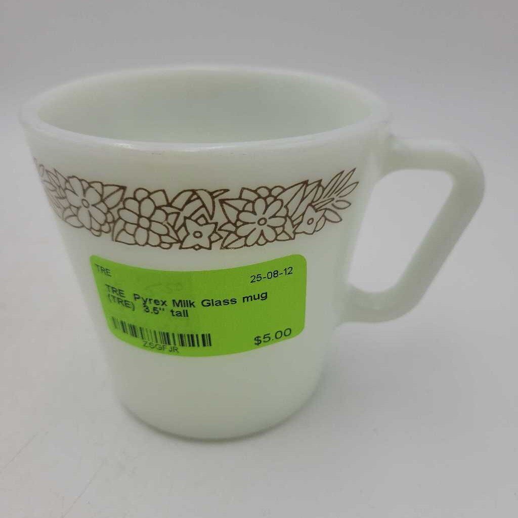 Pyrex Milk Glass mug (TRE)