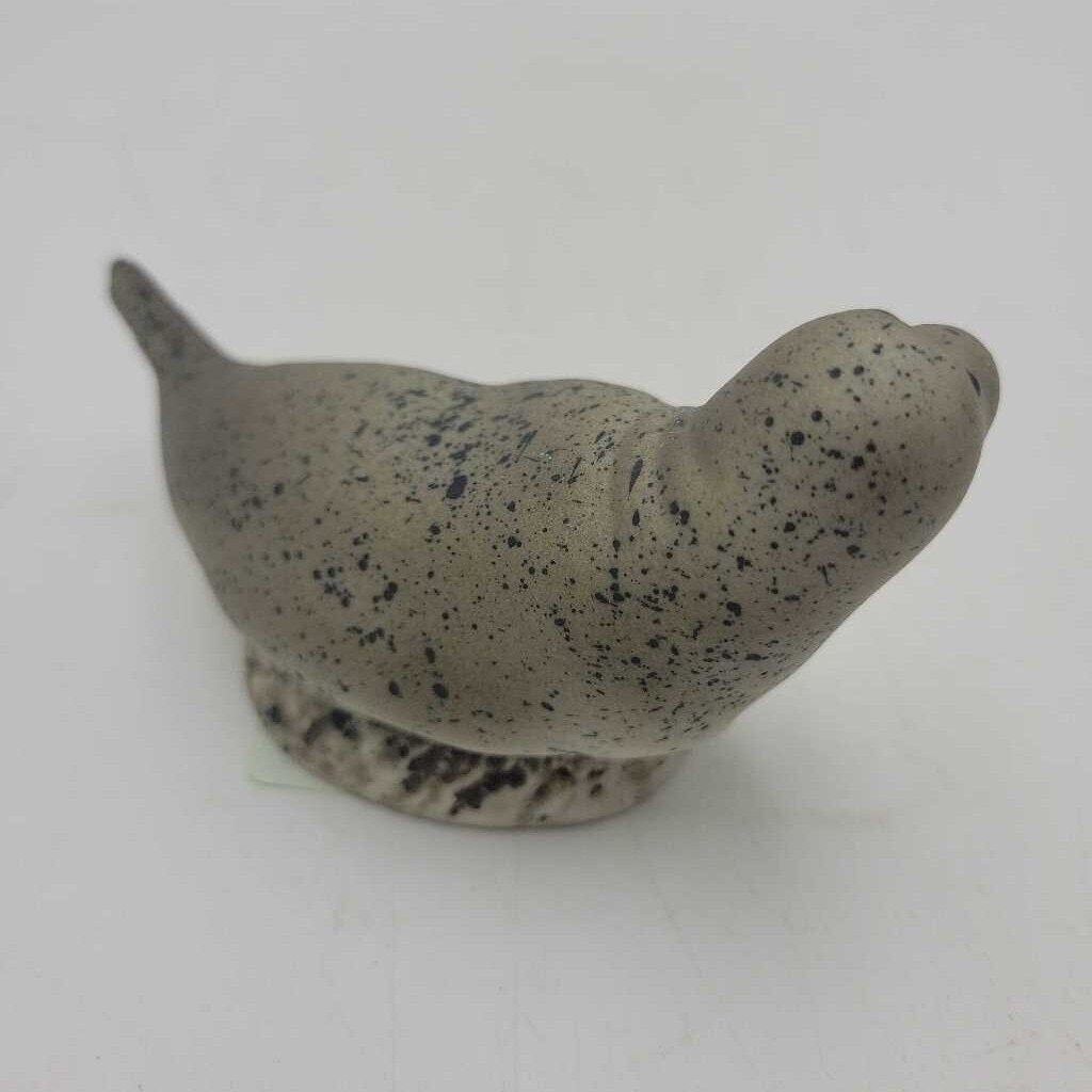 Highbank Porcelain Seal Lochgilphead Scotland