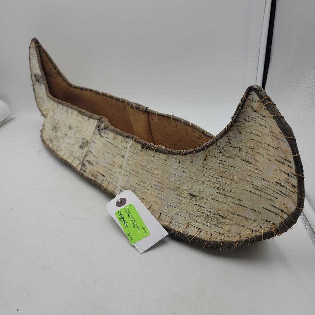 birch bark canoe Hand made (WR)