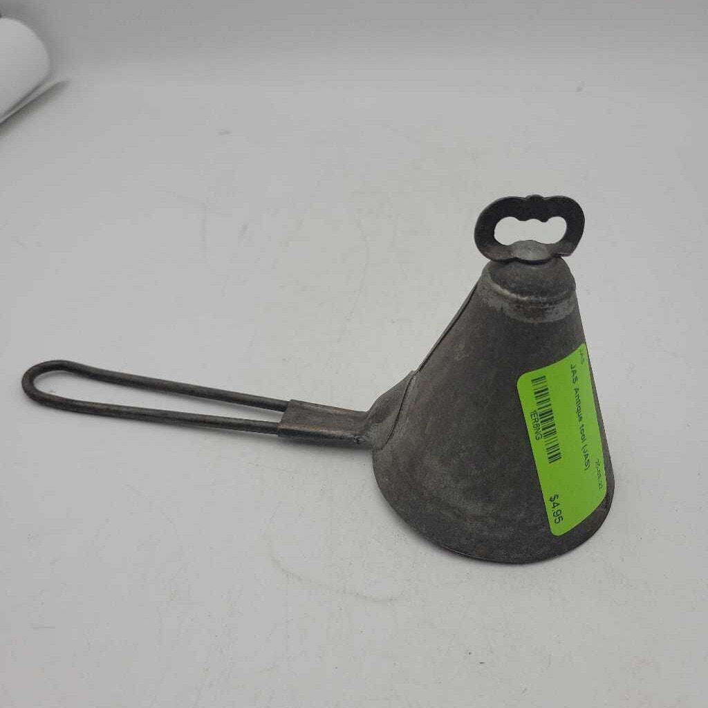 Antique tool (JAS)