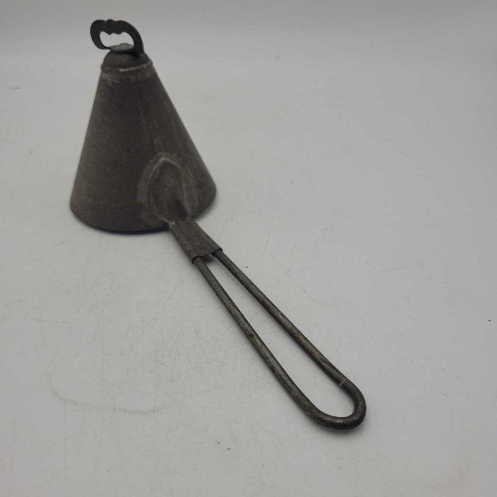 Antique tool (JAS)