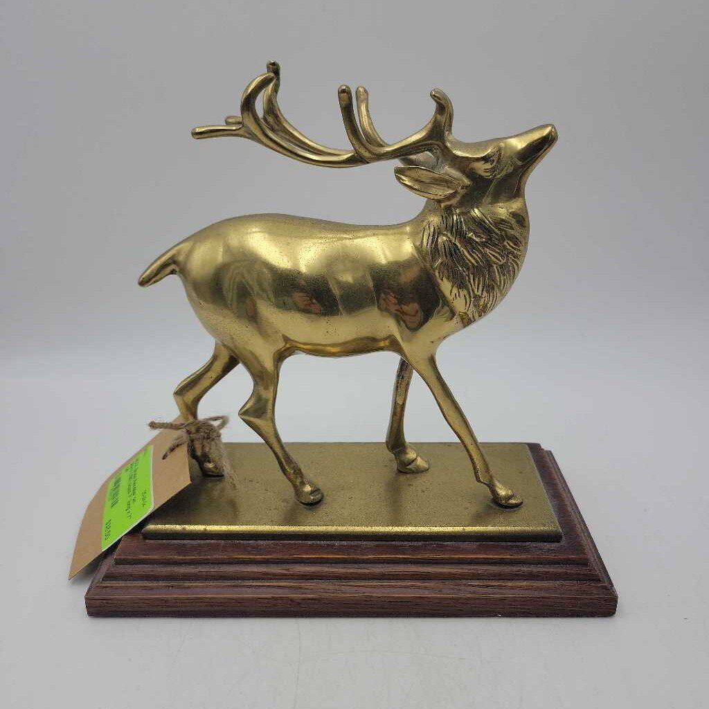 Brass Reindeer on Stand (1180)
