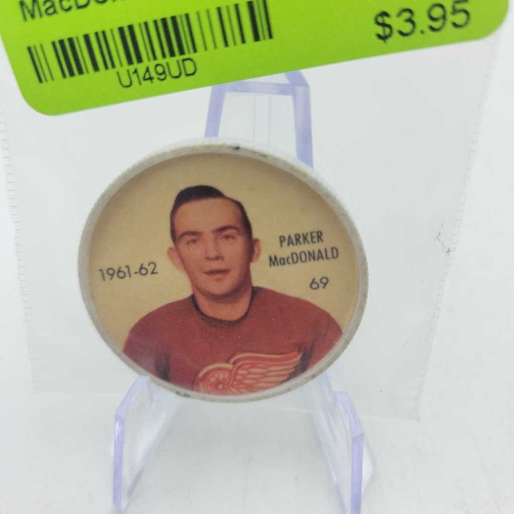61 62 Shirriff Hockey coin Detroit Red Wing Parker MacDonald #69(JAS)