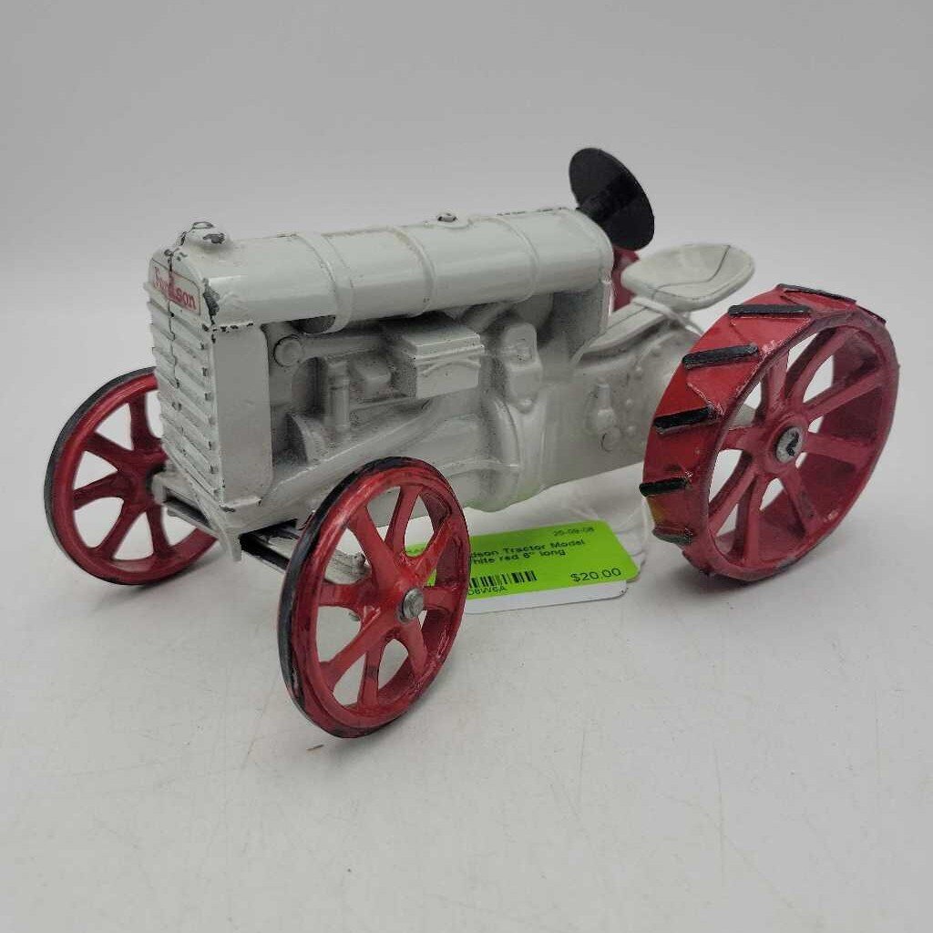 Fordson Tractor Model (RAE)
