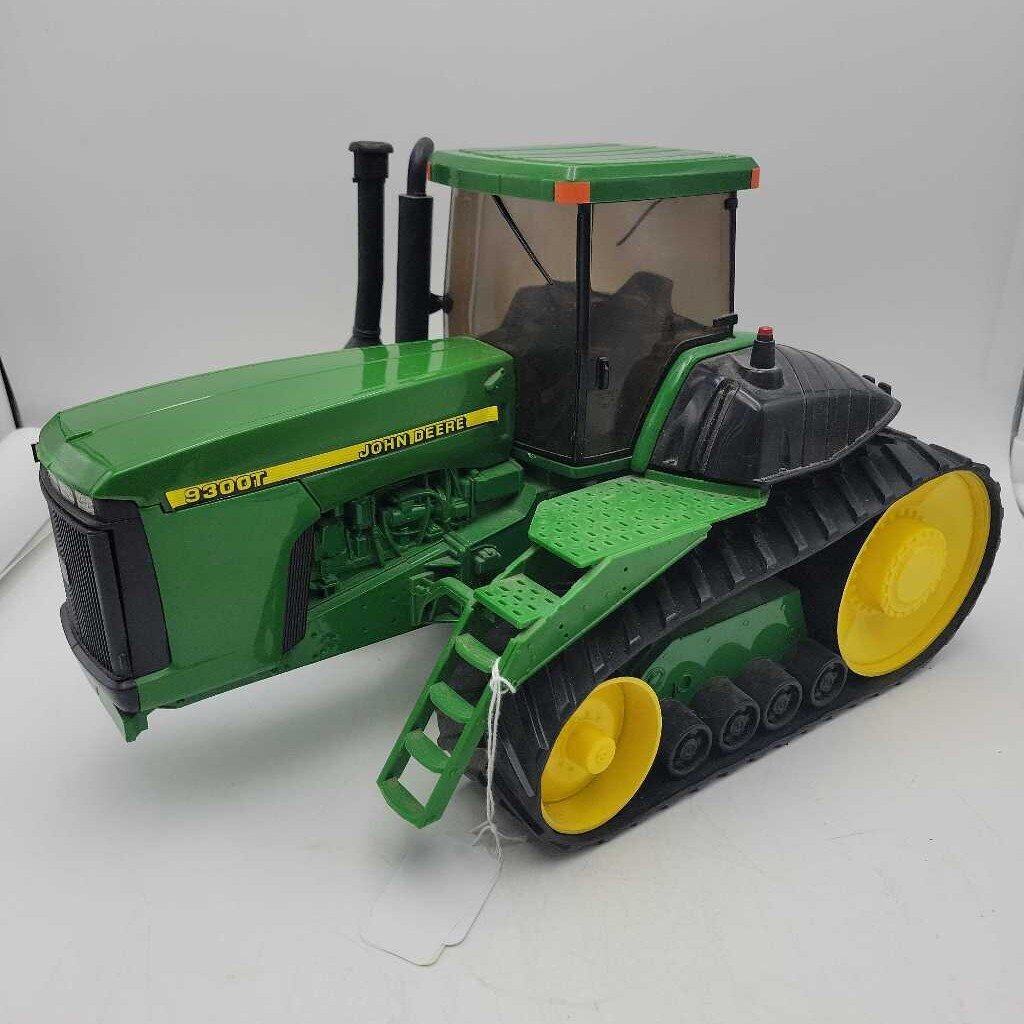 John Deere Tractor 9300 T Ertl Model (RAE)