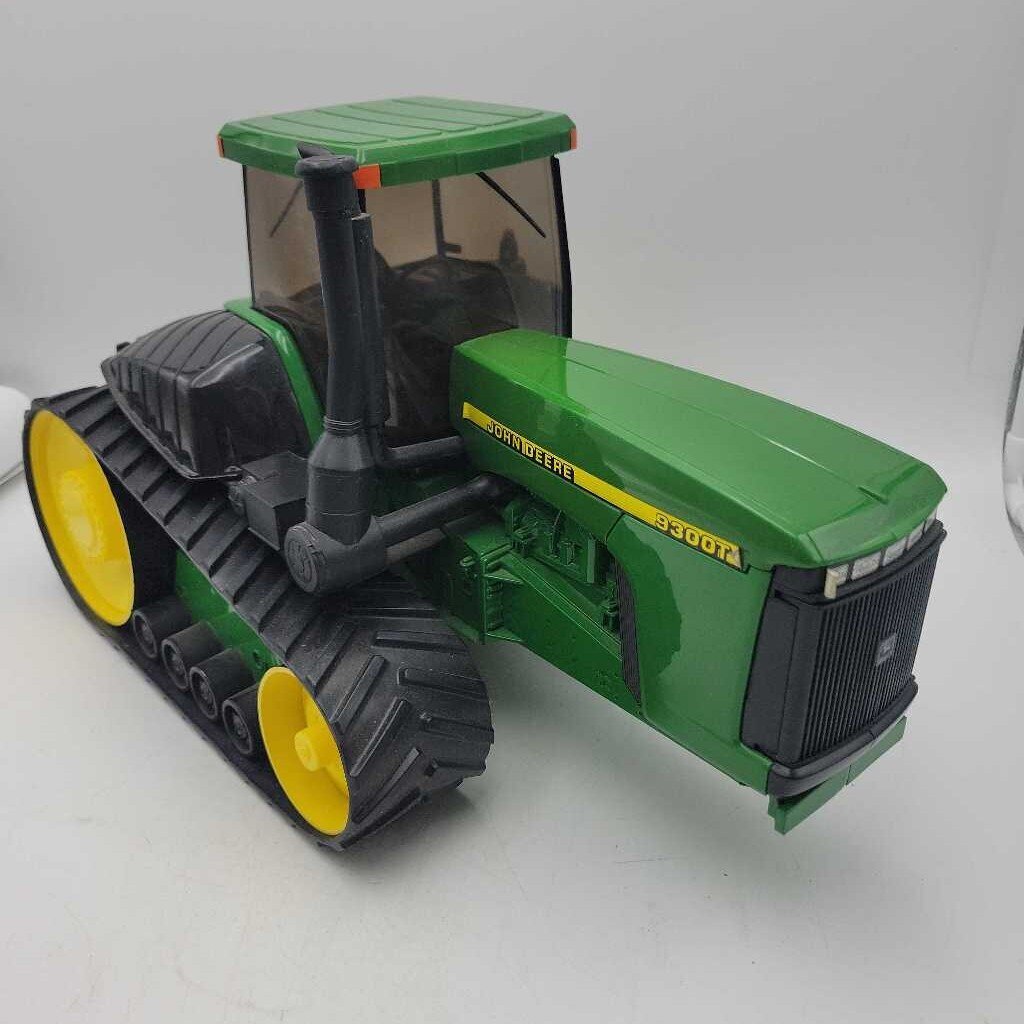 John Deere Tractor 9300 T Ertl Model (RAE)