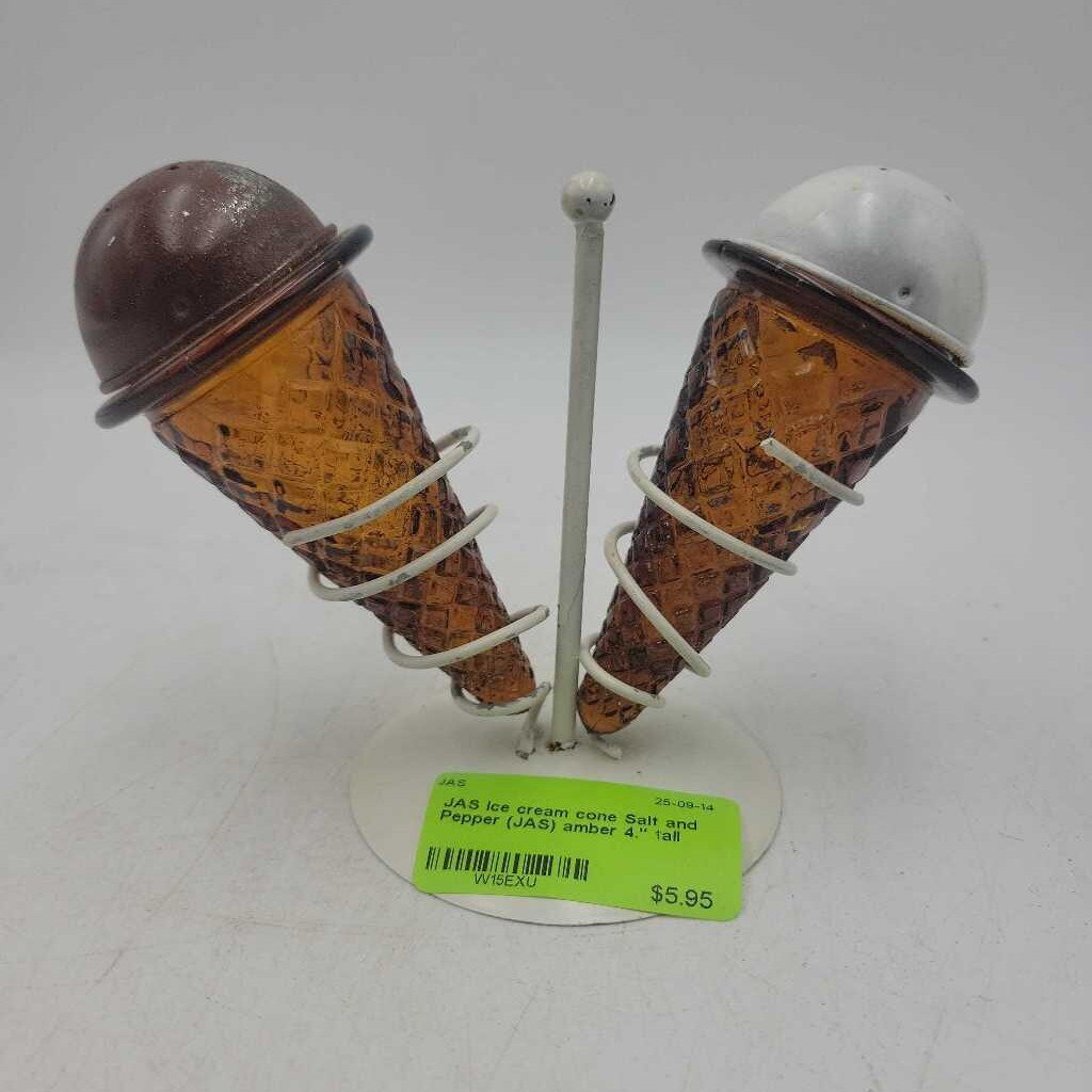 Ice cream cone Salt and Pepper (JAS)