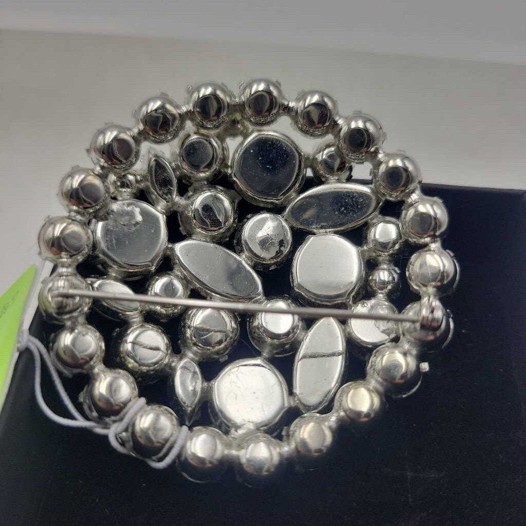 Sherman-Like clear rhinestone brooch (JL)